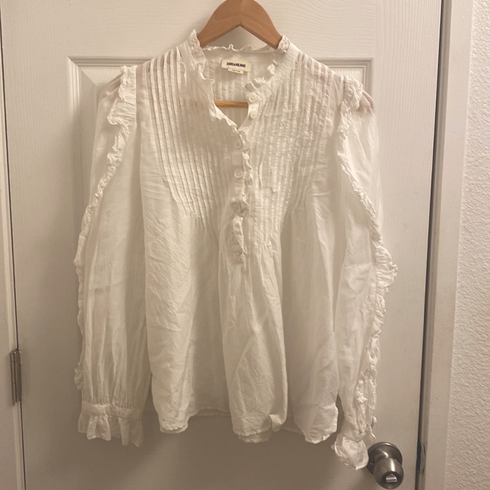 Zadig & Voltaire Timmy Tomboy White Top. Says L on tag but fits like a Med.